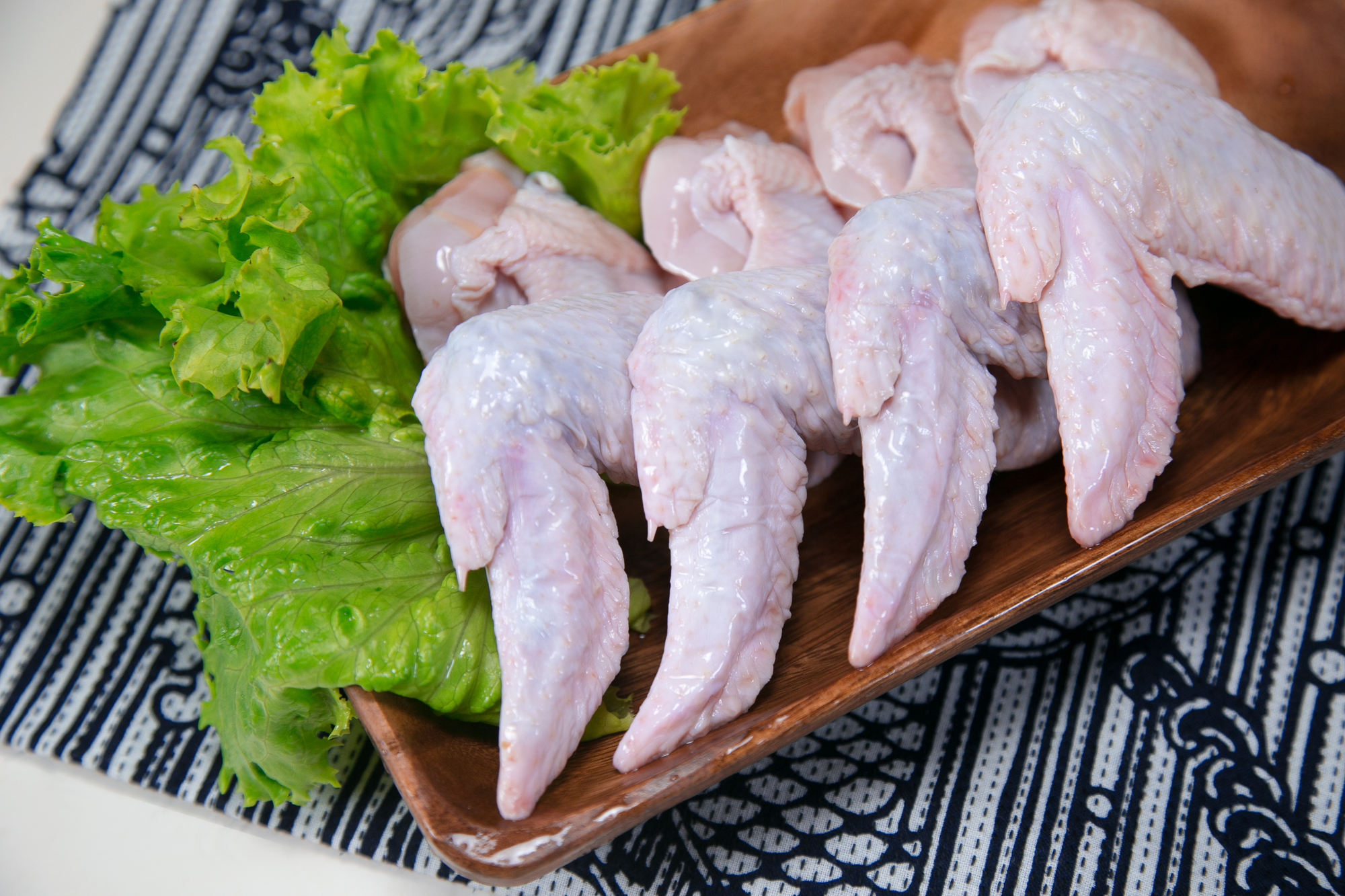 放山雞翅（不切）