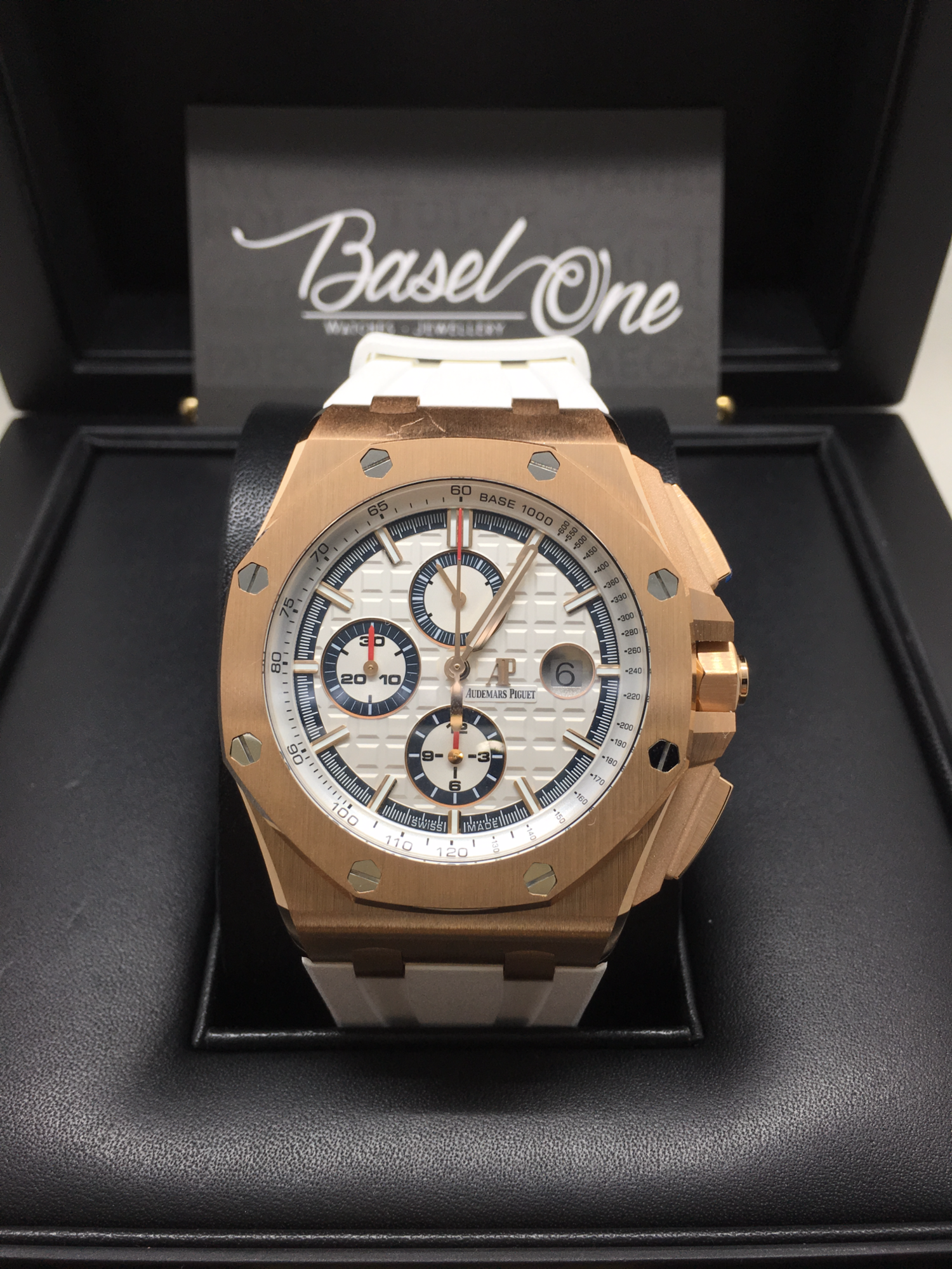 AUDEMARS PIGUET 26408OR ROYAL OAK OFFSHORE