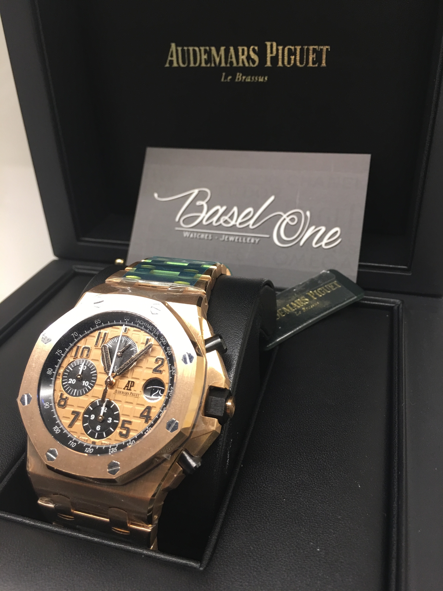 BRAND NEW AUDEMARS PIGUET 26470or ROYAL OAK OFFSHORE CHRONOGRAPH ALL ROSE GOLD