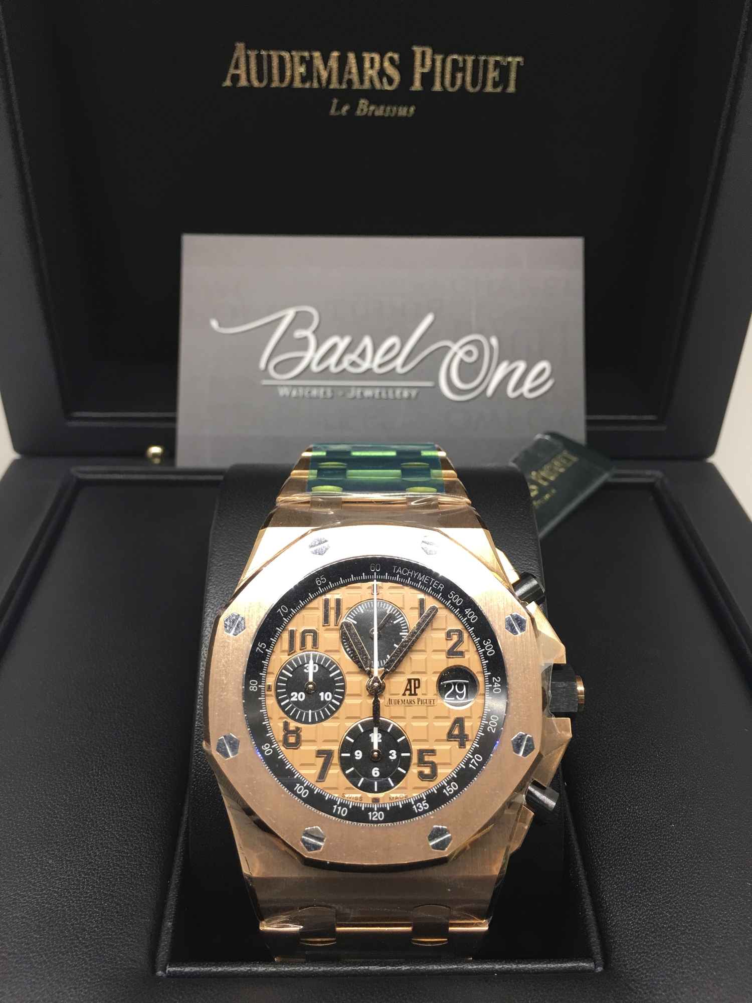 BRAND NEW AUDEMARS PIGUET 26470or ROYAL OAK OFFSHORE CHRONOGRAPH ALL ROSE GOLD