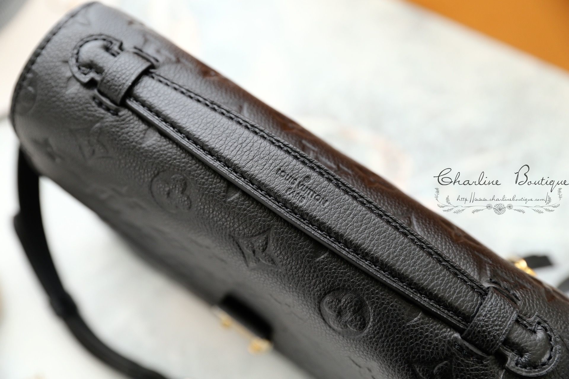 Louis Vuitton Pochette Metis 黑色復古肩背手提包