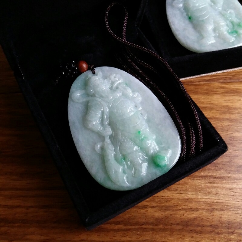 冰糯飄綠關公(武財神)吊墜, 天然翡翠A玉, 緬甸玉, Jade, Jadeite