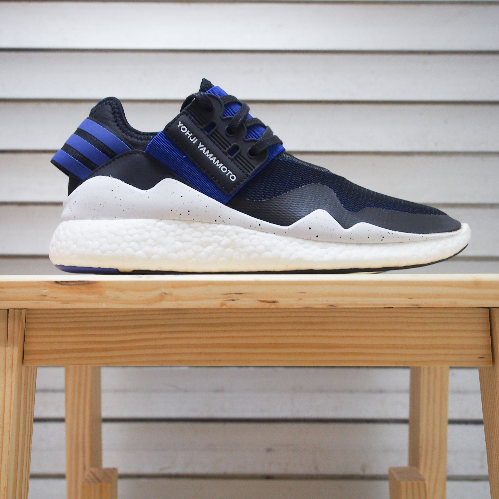 Y-3 Retro Boost "Black Blue" AQ5494