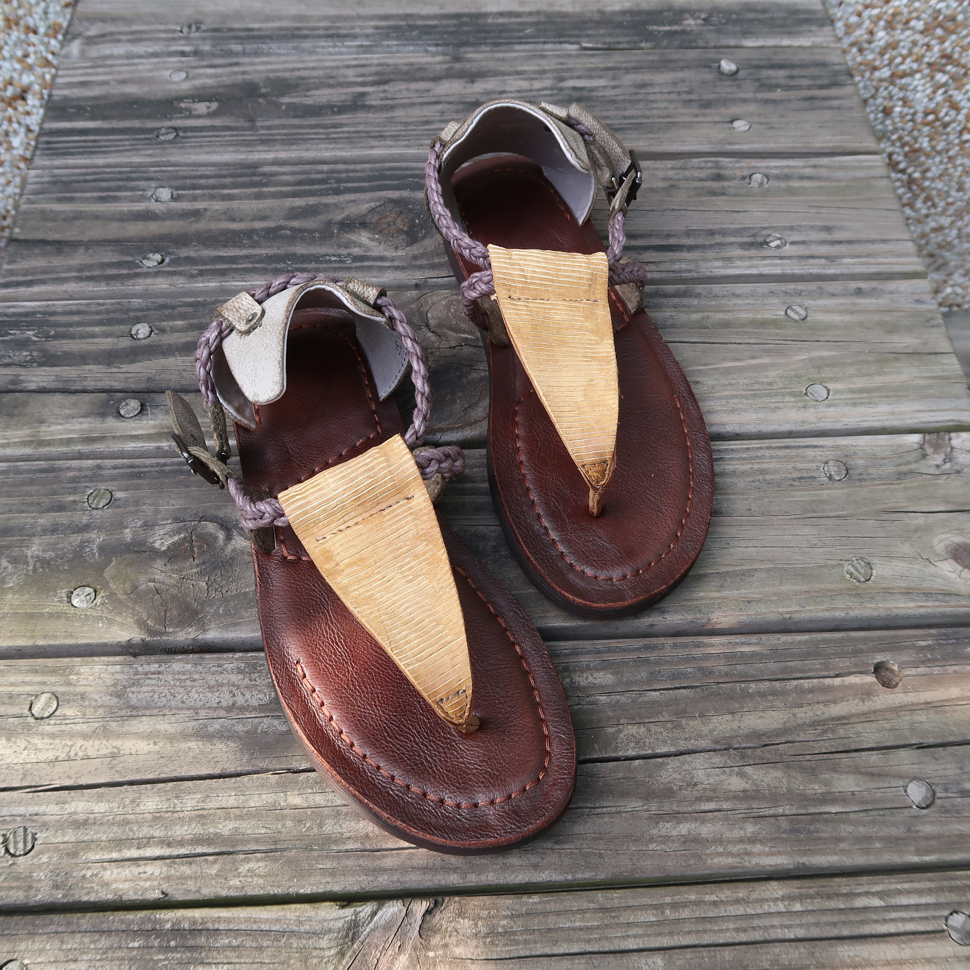 【古希臘女神】牛皮腳墊、真皮中底煙燻牛皮仿舊夾腳涼鞋兩色