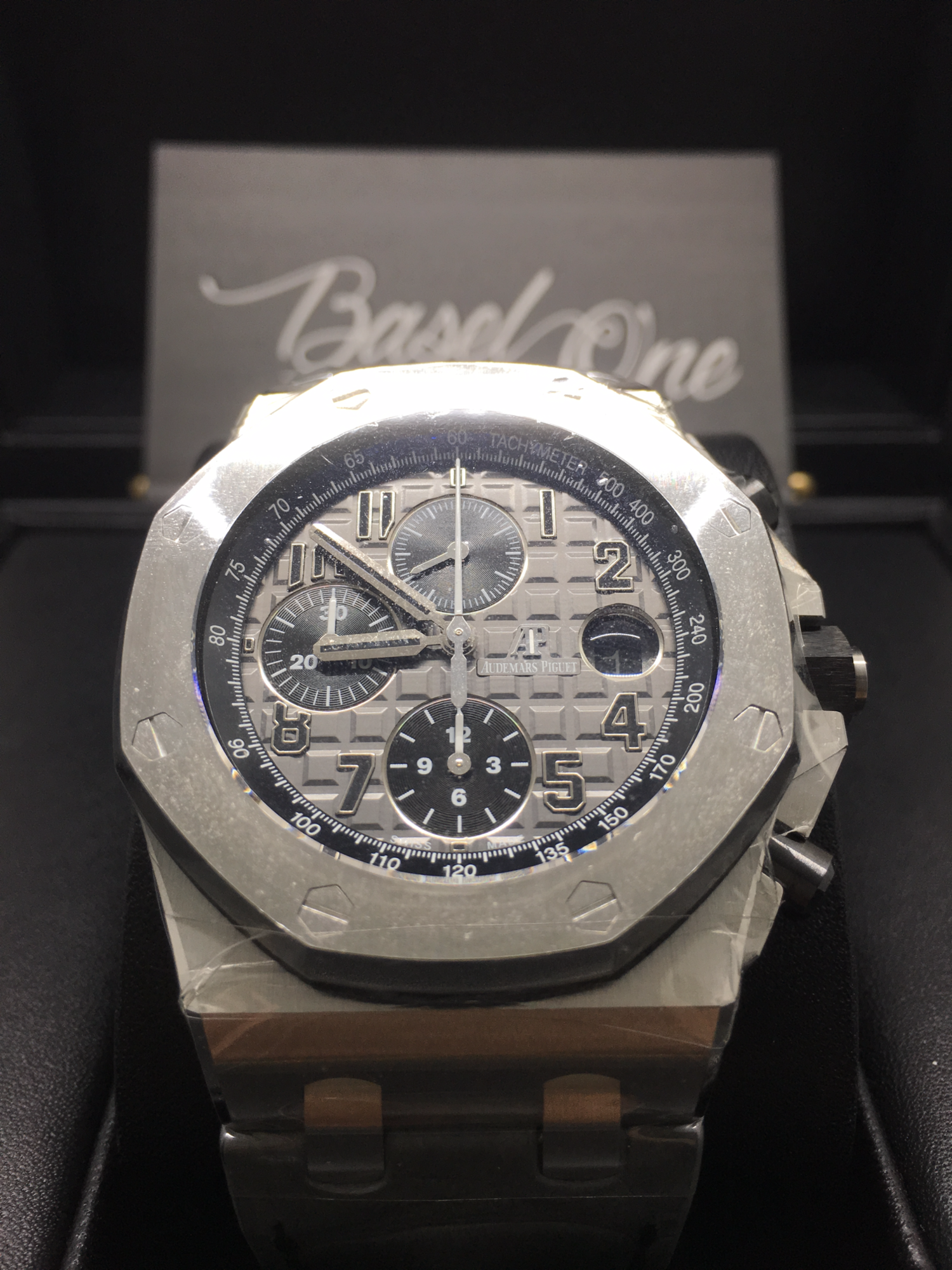 BRAND NEW AUDEMARS PIGUET 26470st ROYAL OAK OFFSHORE CHRONOGRAPH LEATHER GREY