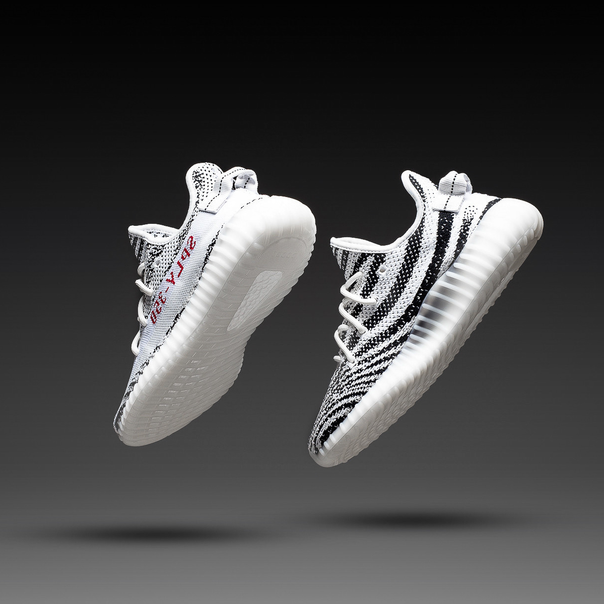 Yeeze deals 350 zebra