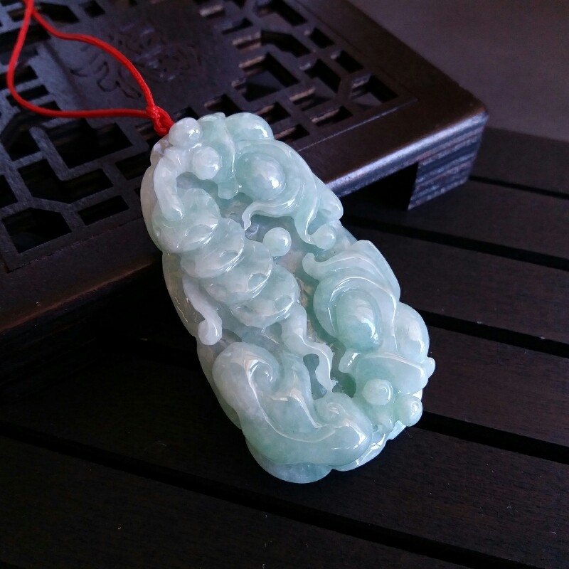 P1410186 冰油青「如意吉祥」玉吊牌