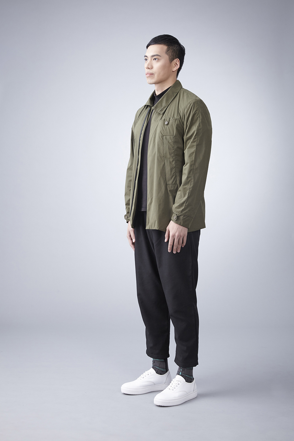 nozzle quiz 是以機能性、街頭感為精神的台灣潮流襪子品牌。以機能襪履做為出發，帆布鞋與襪子的雙重穿搭。