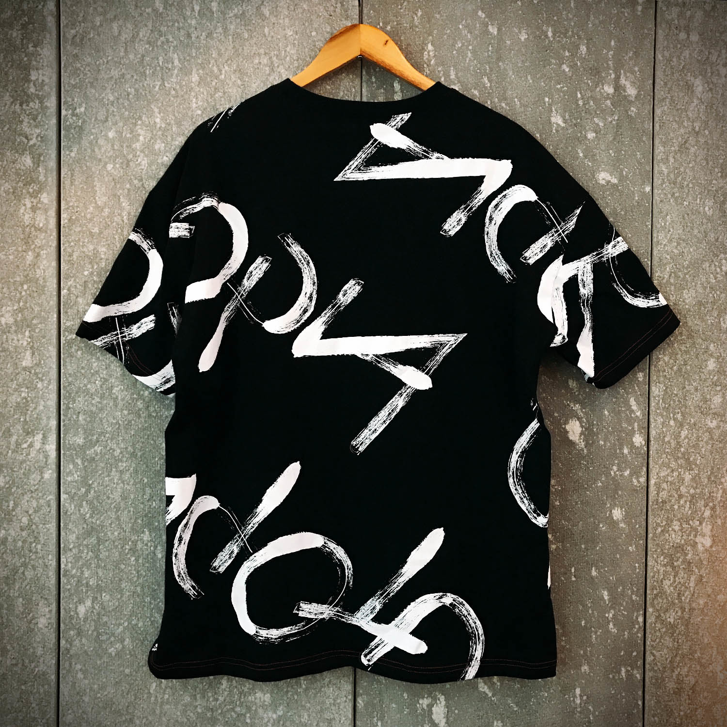 張惠妹 TGIM 限定潮黑TEE