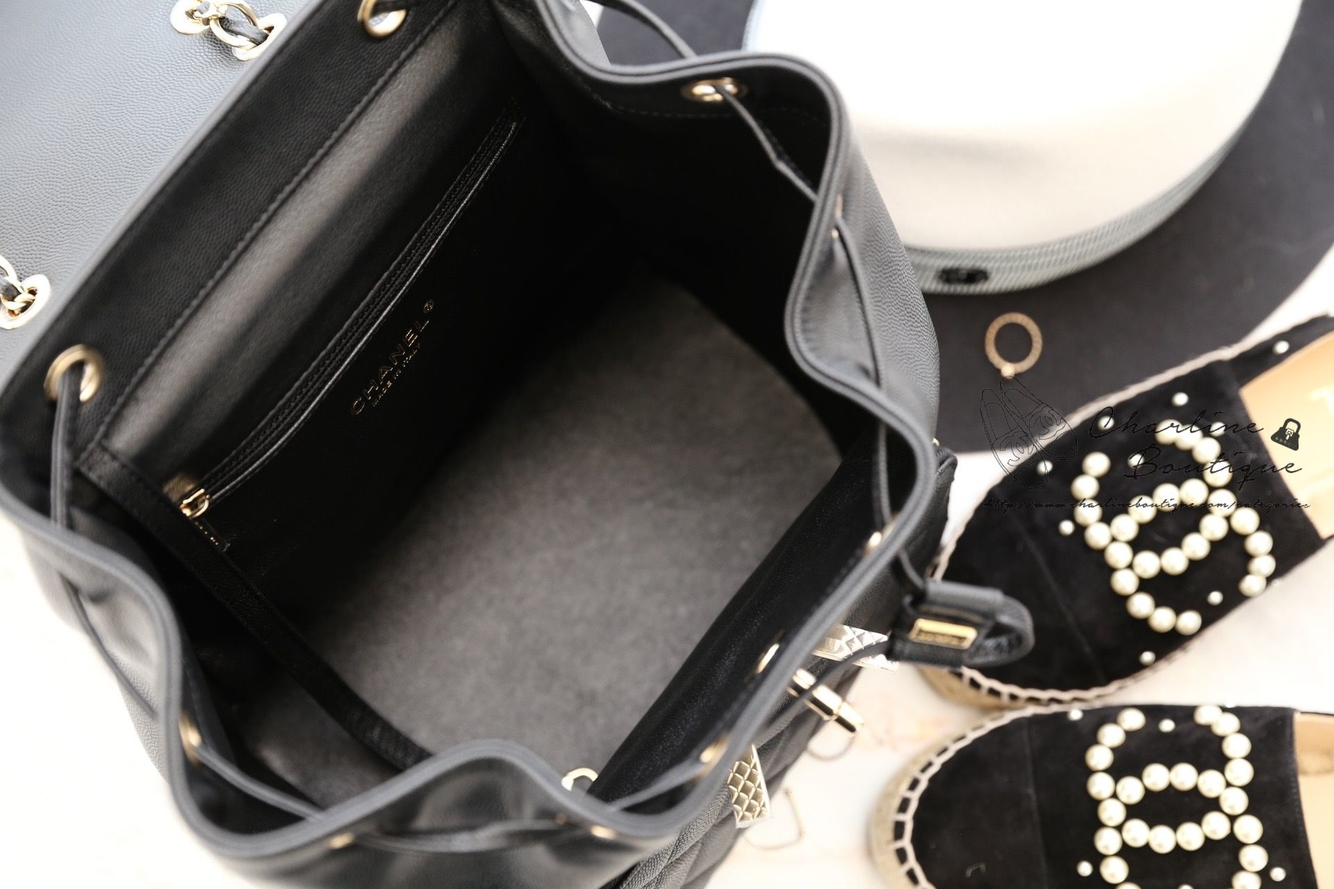 Chanel Grained Calfskin Backpack 黑色金CC金鍊荔枝紋牛皮菱格紋後背包-Charline Boutique 精品代購
