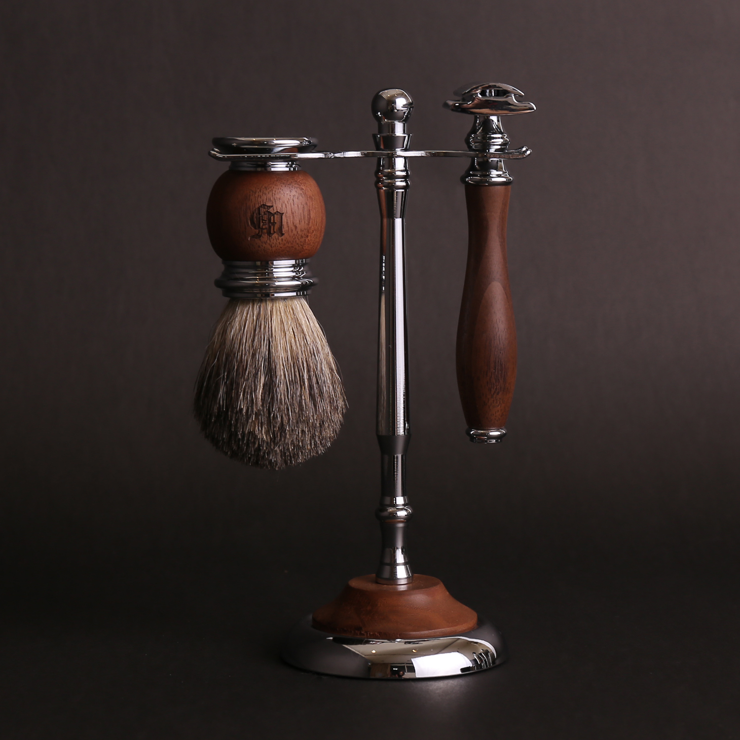 英國 Grand Manner 胡桃木 復古雙面安全手動刮鬍刀組（傳統老式雙刃刮鬍刀片 / 禮盒）