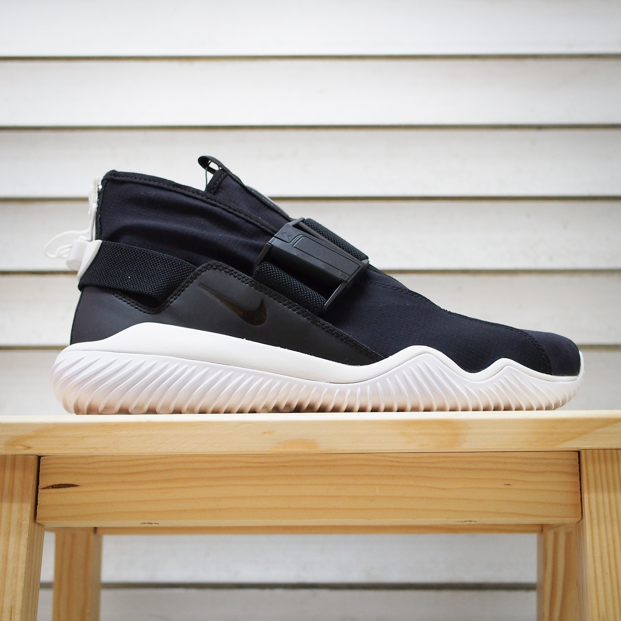 NikeLab 07 KMTR "Black White" 921664-001