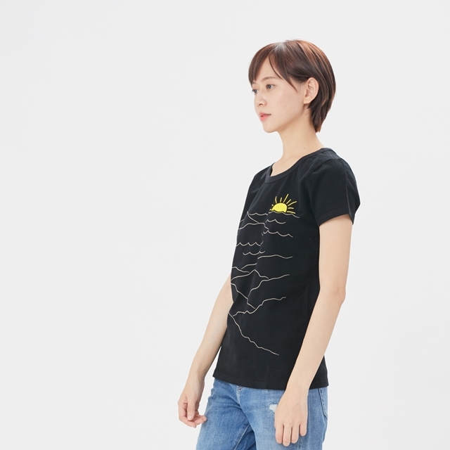 日出雲海 短袖 蜜桃棉 女T 黑色