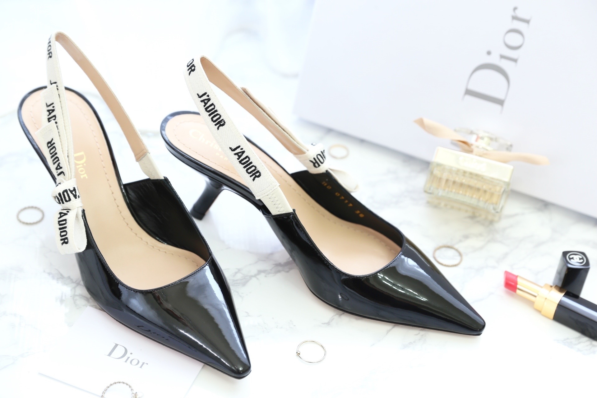 Dior Sling-Back In Black Patent Leather With J'adior Ribbon 6.5cm 黑色漆皮蝴蝶結飾帶露跟高跟鞋