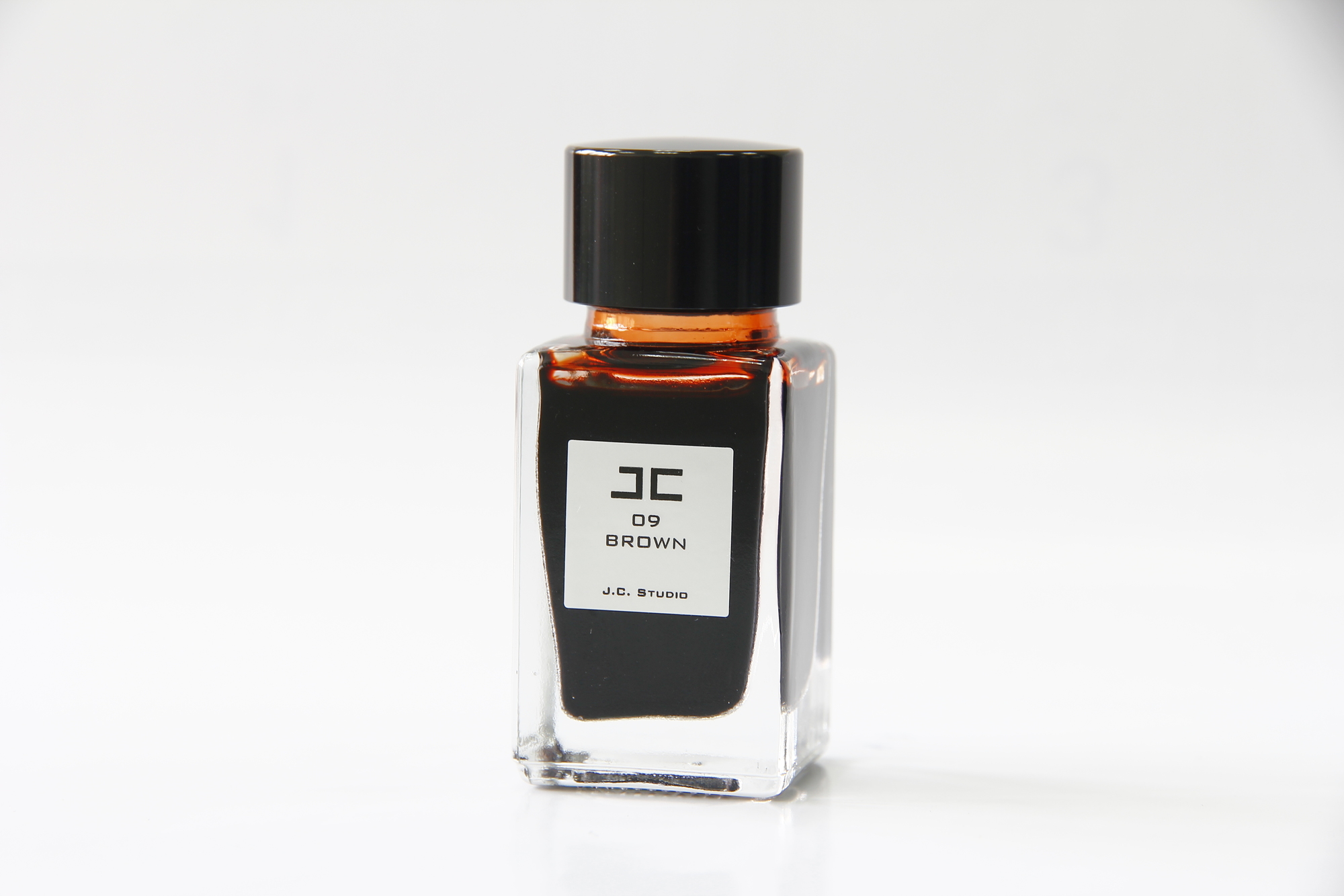 JC  NO.09  BROWN 棕色 -15 ml