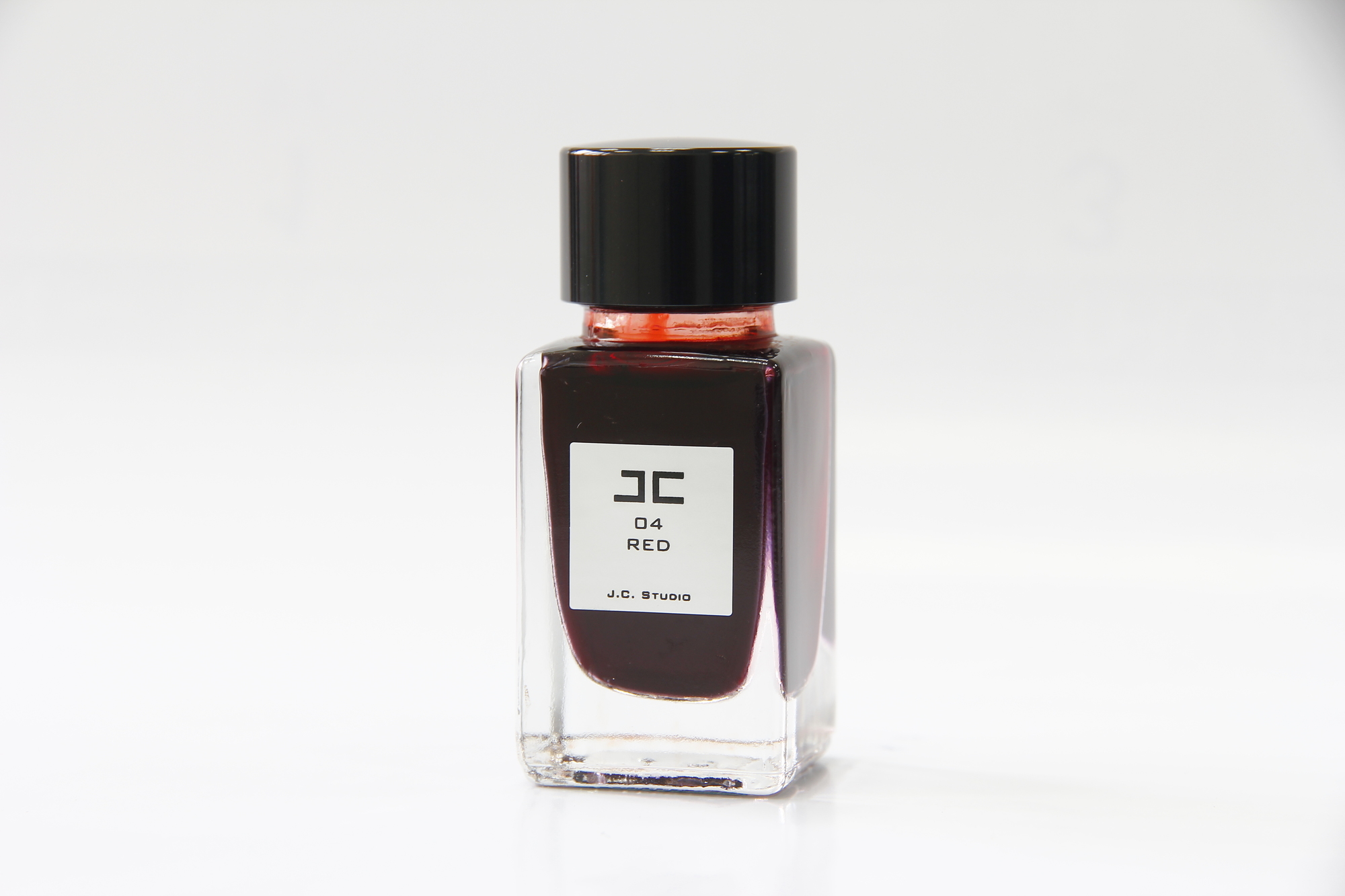 JC  NO.04  RED 紅色 -15 ml