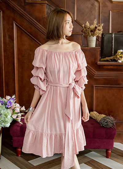 [現貨] 蝴蝶結綁帶造型洋裝