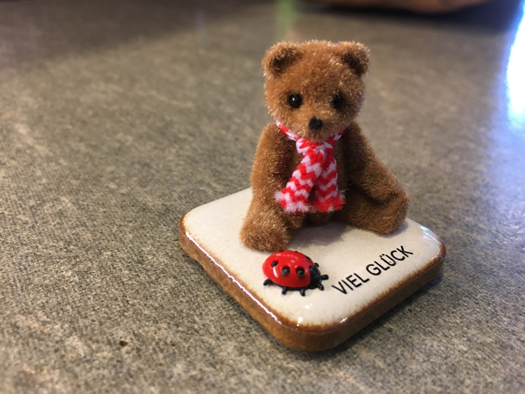 圍巾小熊 德國手工陶瓷