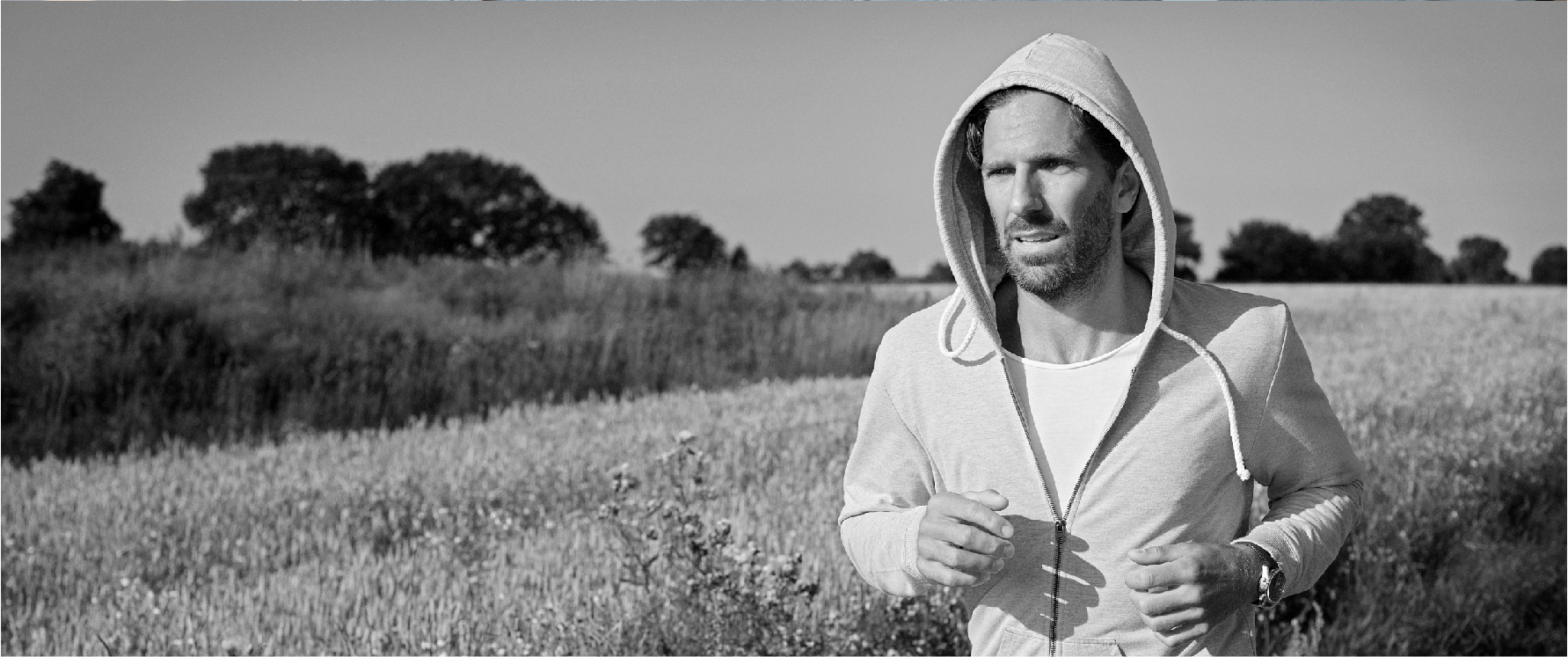 Bread & Boxers白色素T使用有機棉製成，朝環保永續與時尚並存的目標持續邁進。