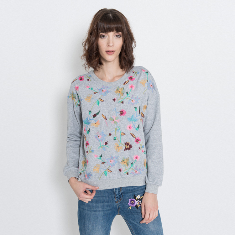 【Silvian Heach】花朵刺繡長袖T恤