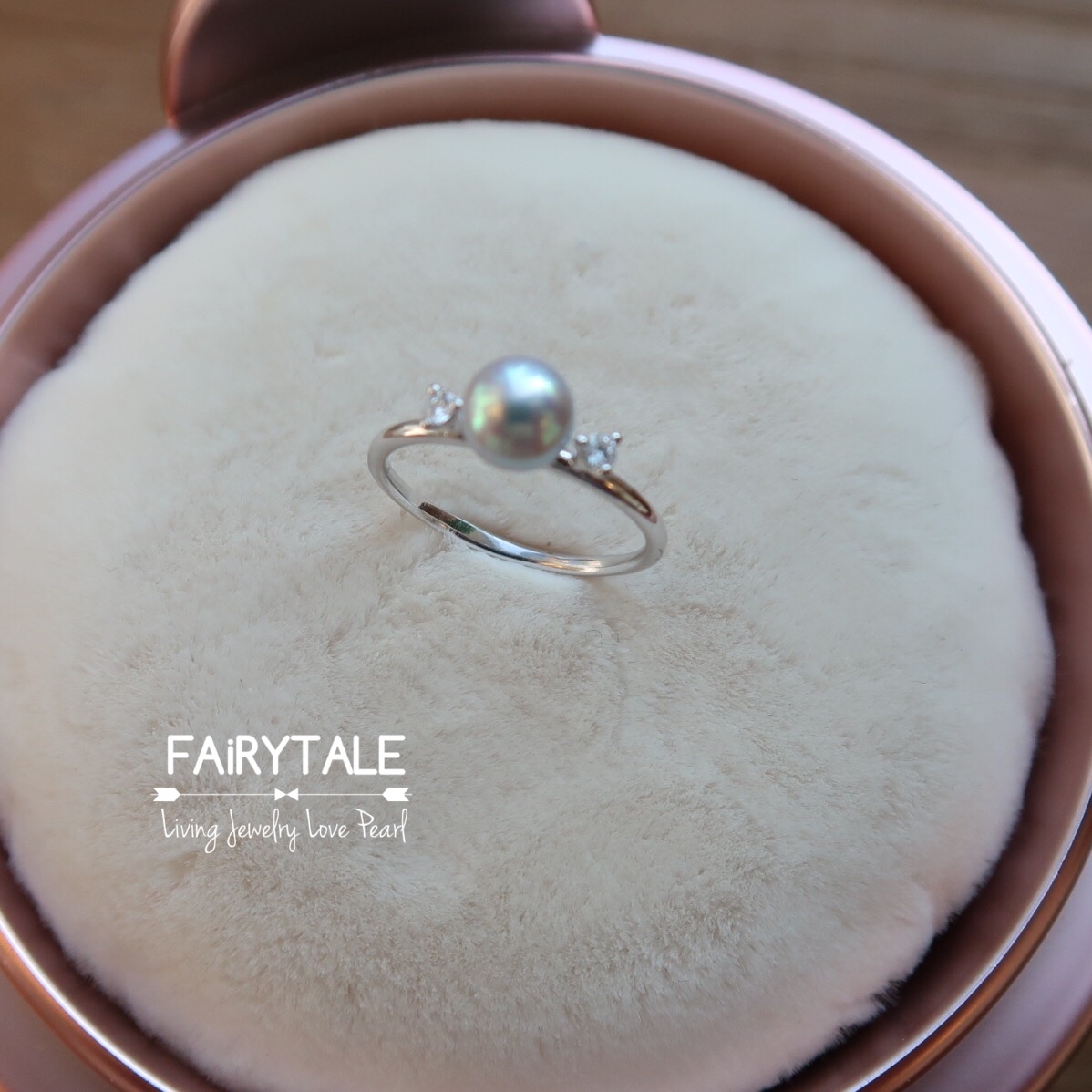 18K白金日本真多麻鑽石戒指6-6.5mm - 頂級鏡面光澤