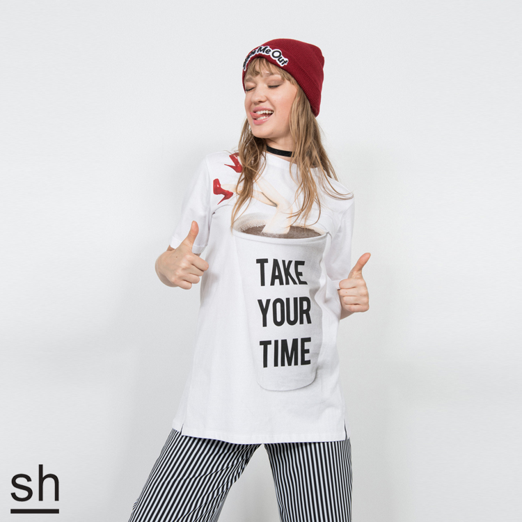 【SH】TAKE YOUR TIME 泡美女寬版短袖T恤