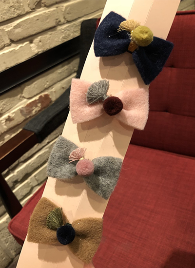 [現貨] 毛球球蝴蝶結髮夾