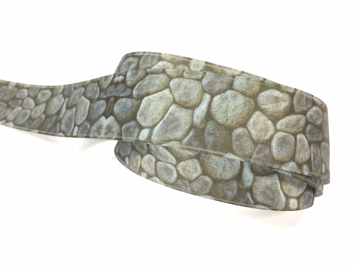 層疊石頭/特級緞面