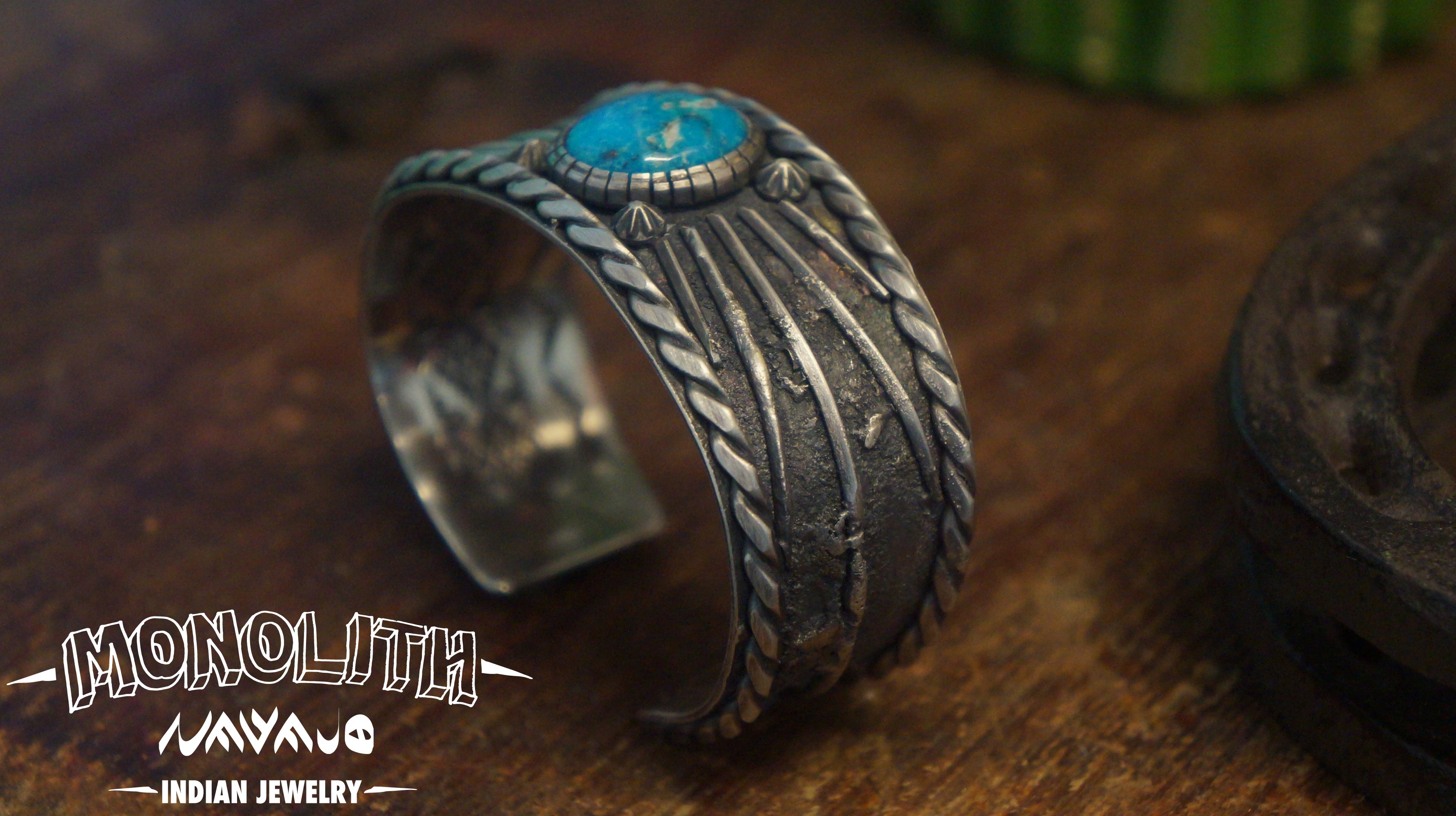 Ithaca Peak 舊化風格 【 手環 】