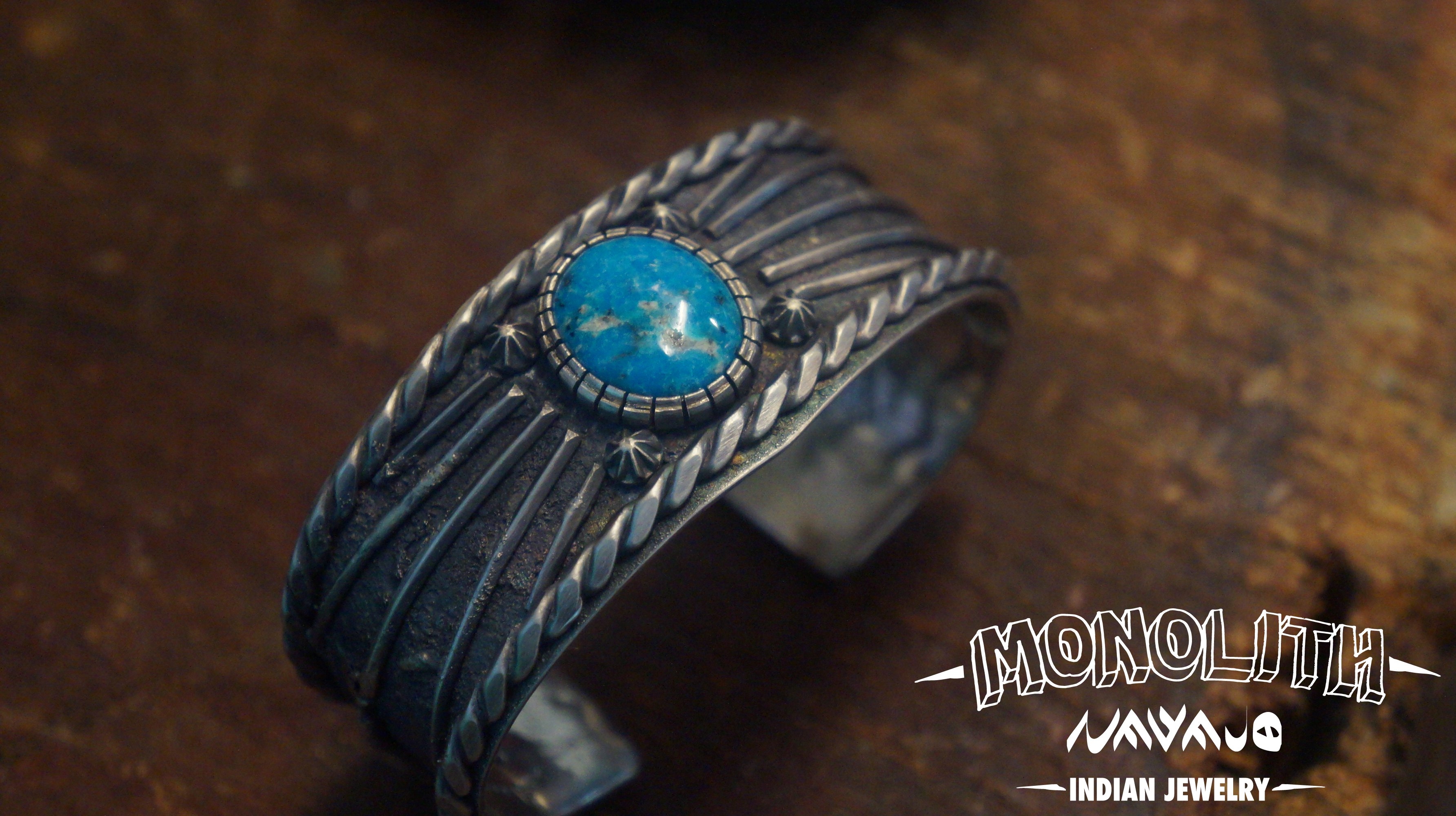 Ithaca Peak 舊化風格 【 手環 】