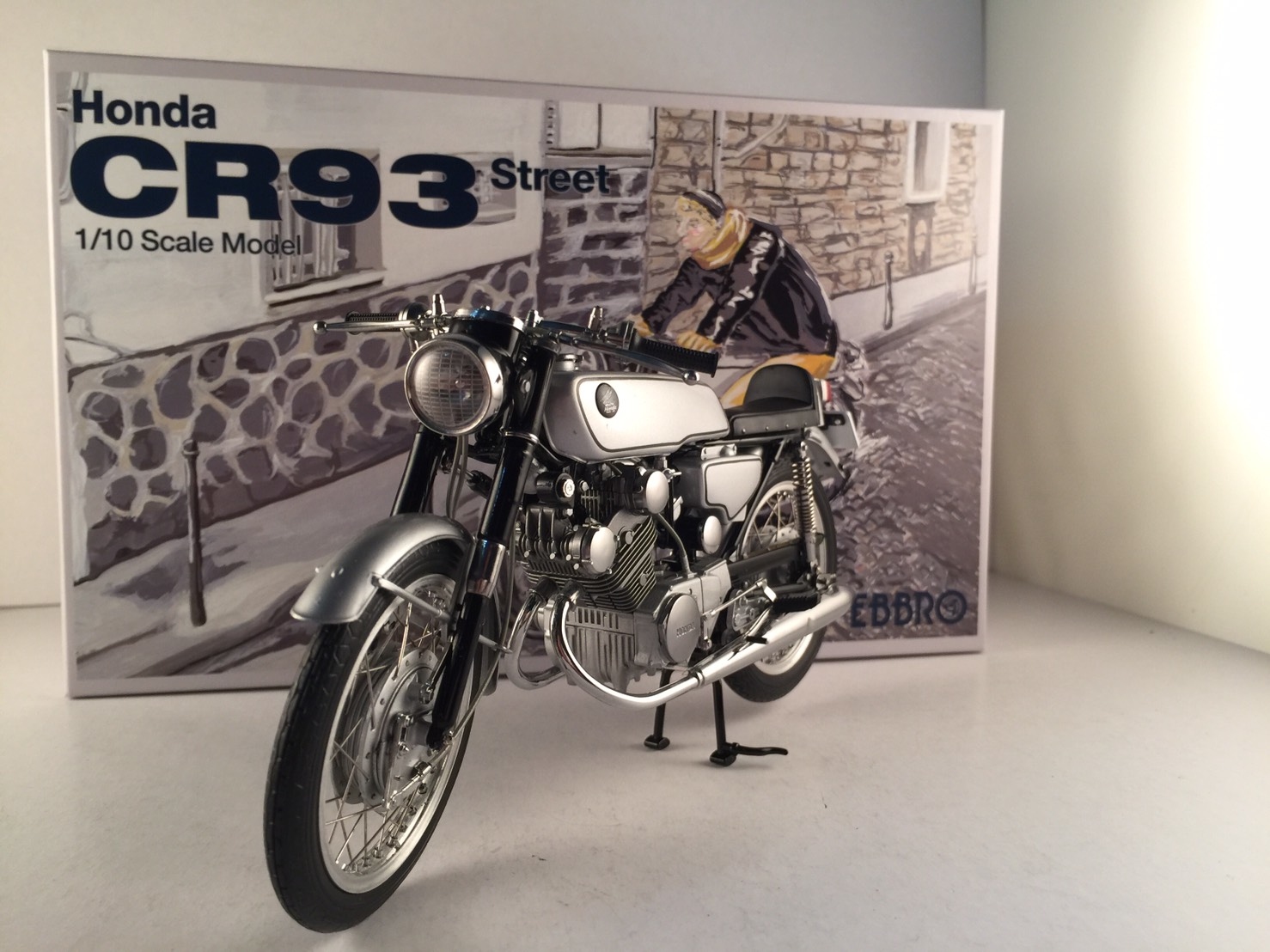 EBBRO 10029 Honda CR93 STREET 1/10 (Diecast)