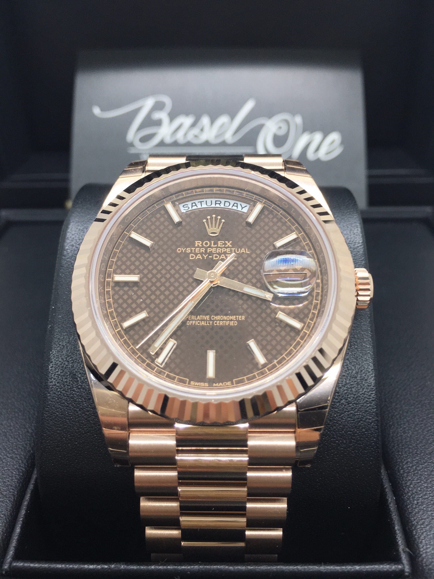 228235 DAY DATE 40mm Rose gold choco