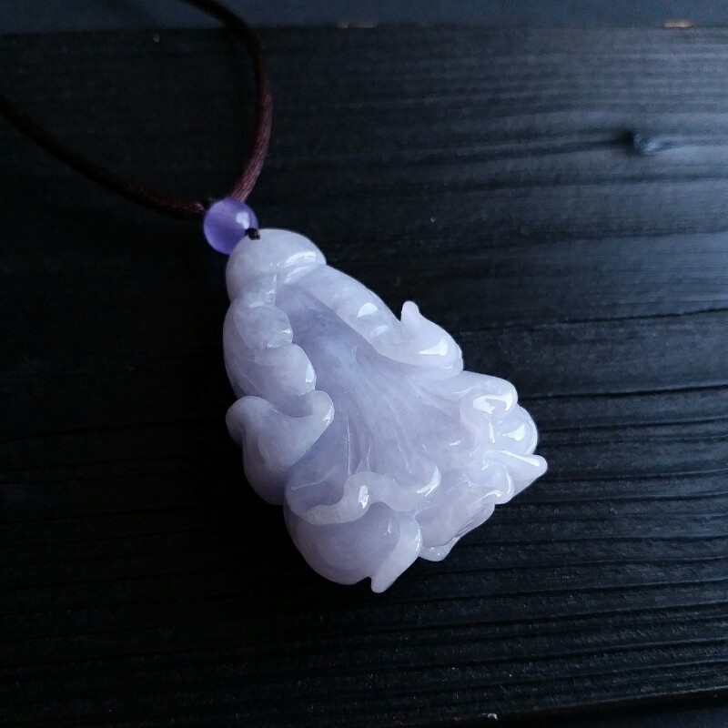 J826 冰紫羅蘭百財吊墜