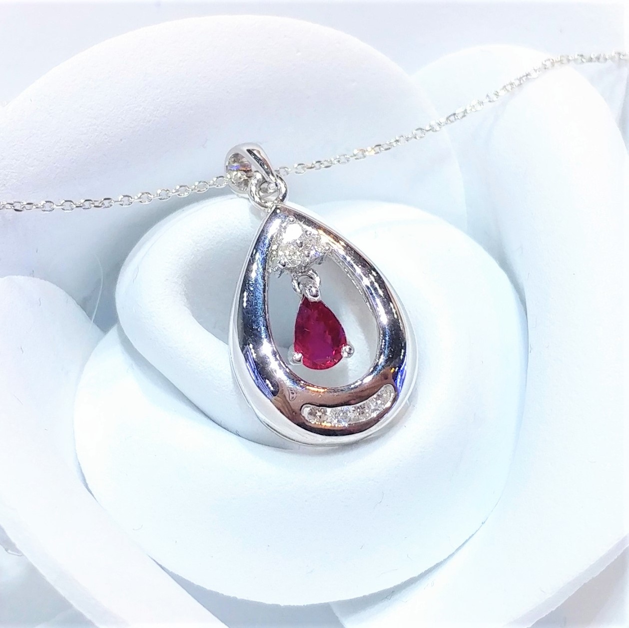 18K White Gold 0.33ct Ruby and Diamond Pendant
