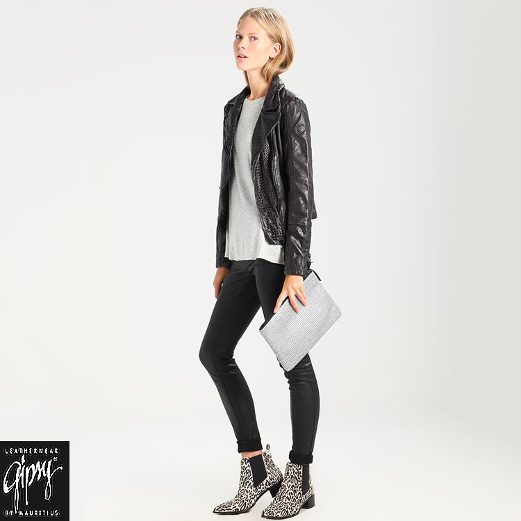 Neni騎士領圓鉚釘皮衣