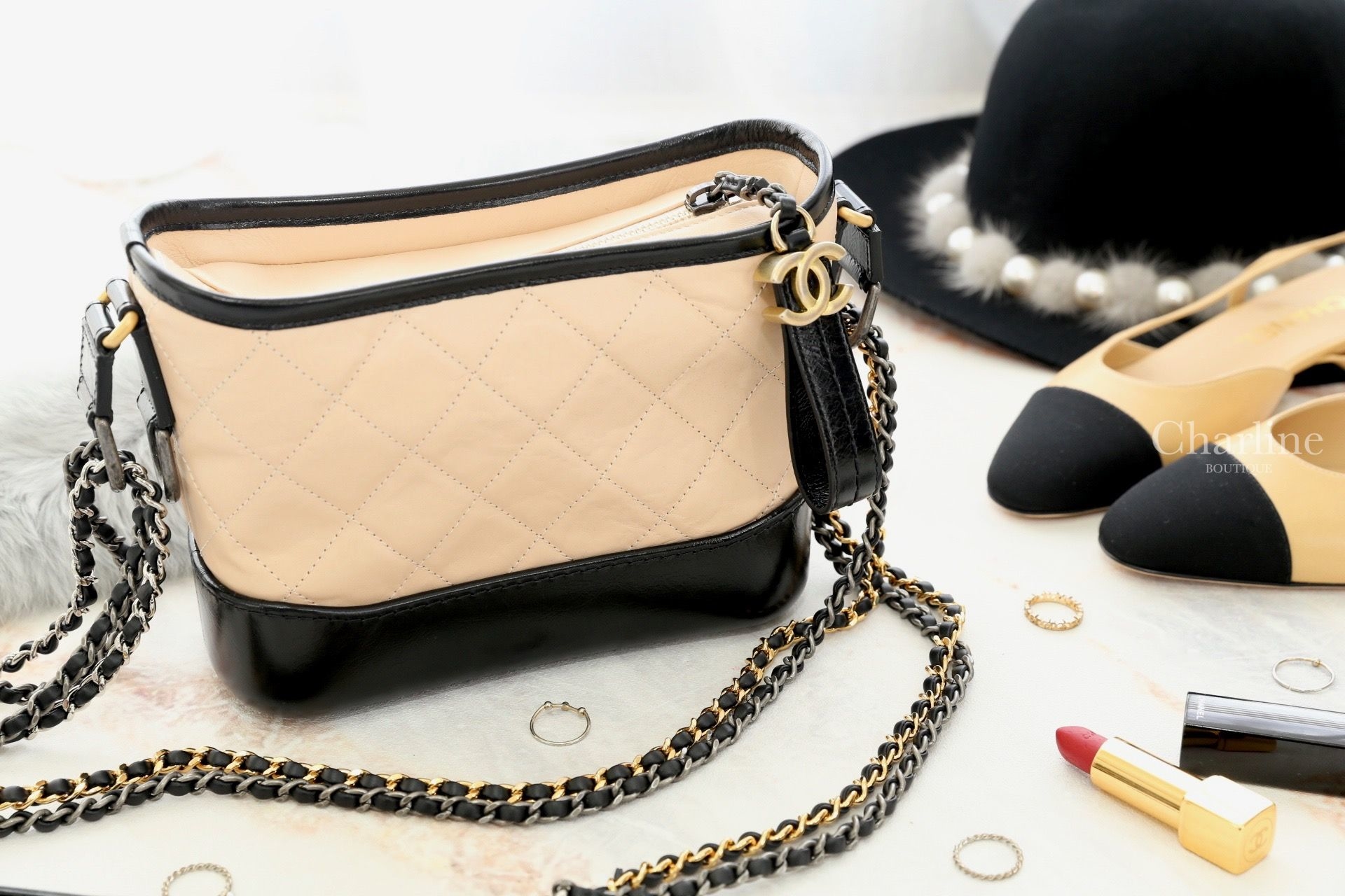 Chanel Gabrielle Small Hobo Bag 黑/裸粉色金銀鍊拼接小型鍊帶手袋
