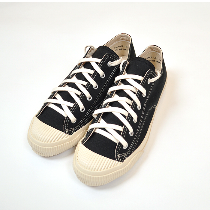 PRAS SHELLCAP LOW-KURO/OFF WHITE