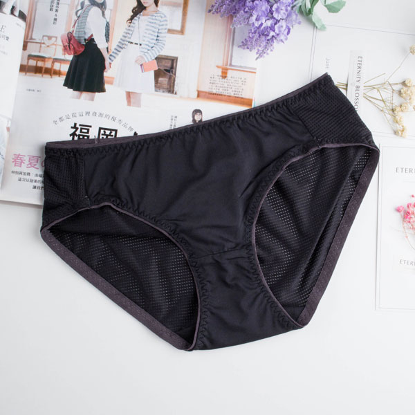 Suti Q-Wave Bikini Panties