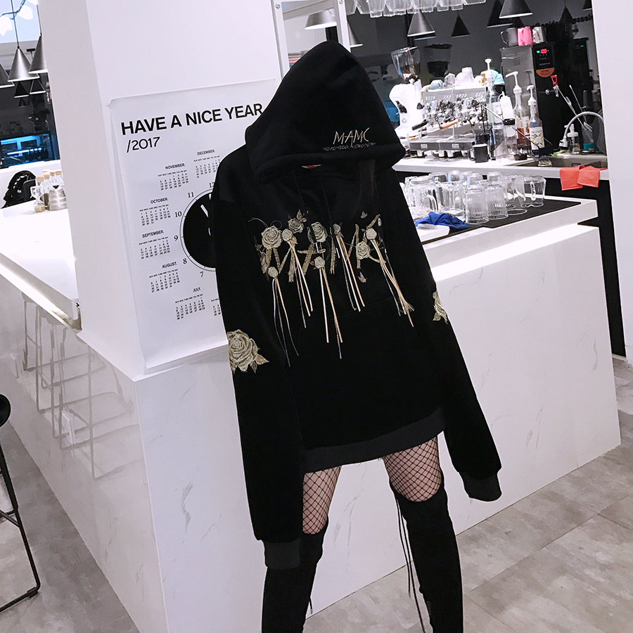 【 LAB.003選物 MAMC ROSE Hoodie 玫瑰流蘇絨毛帽TEE 】