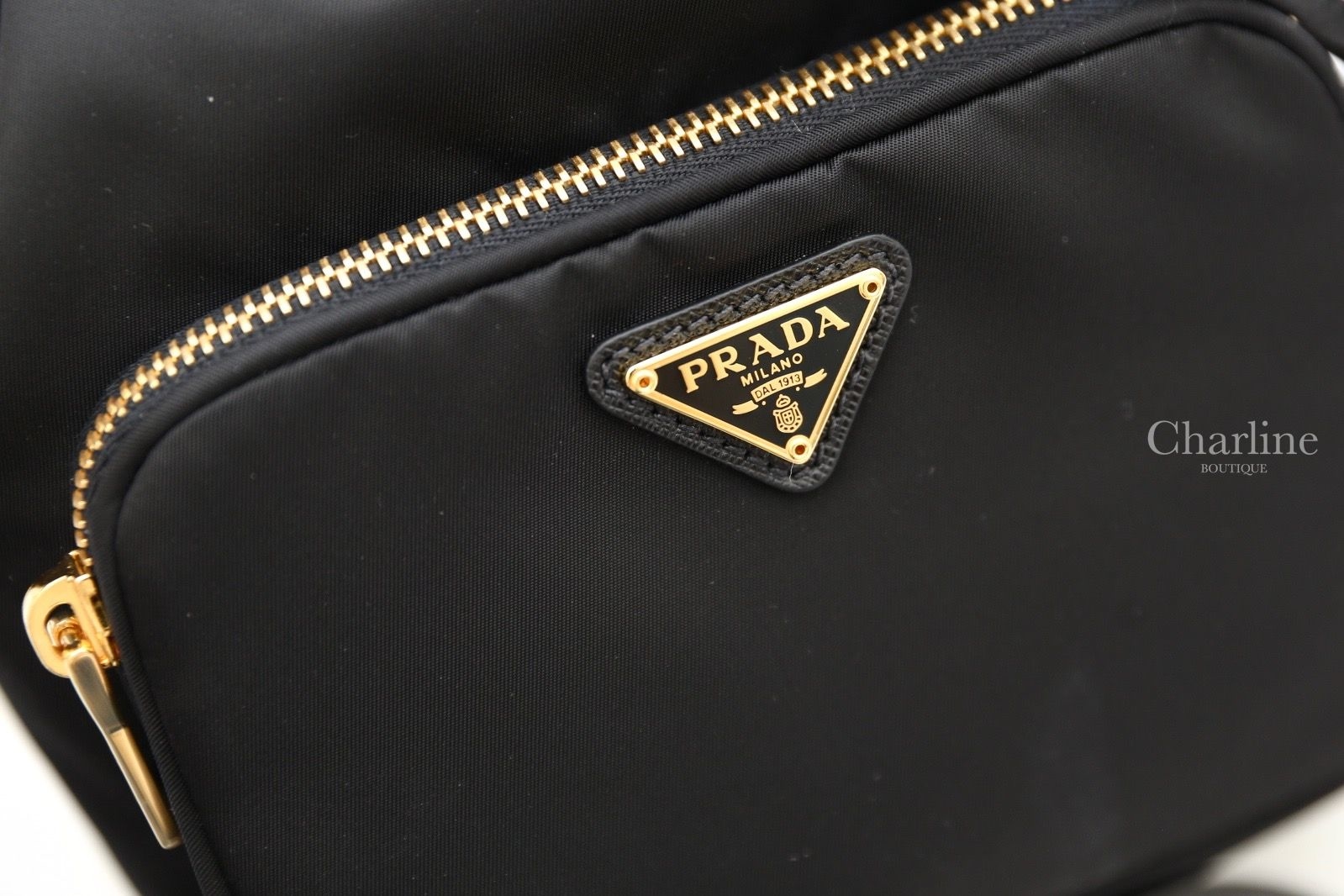 Prada Fabric Shoulder Bag 黑色超纖尼龍手提肩背水桶包