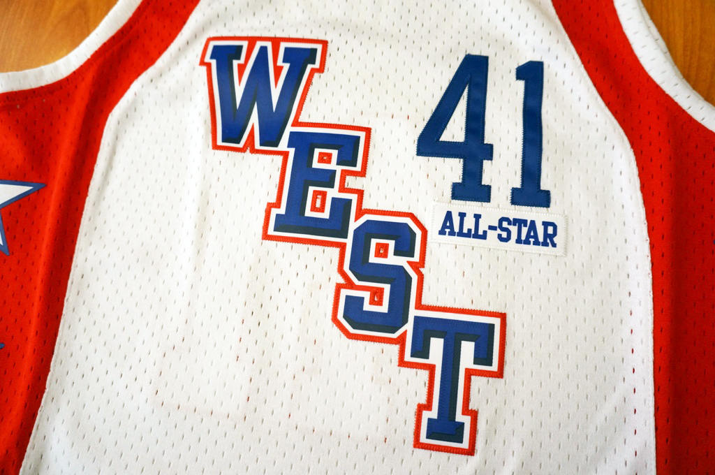 Mitchell & Ness 2004 NBA 全明星賽 Dirk Nowitzki 復刻 Swingman 球衣