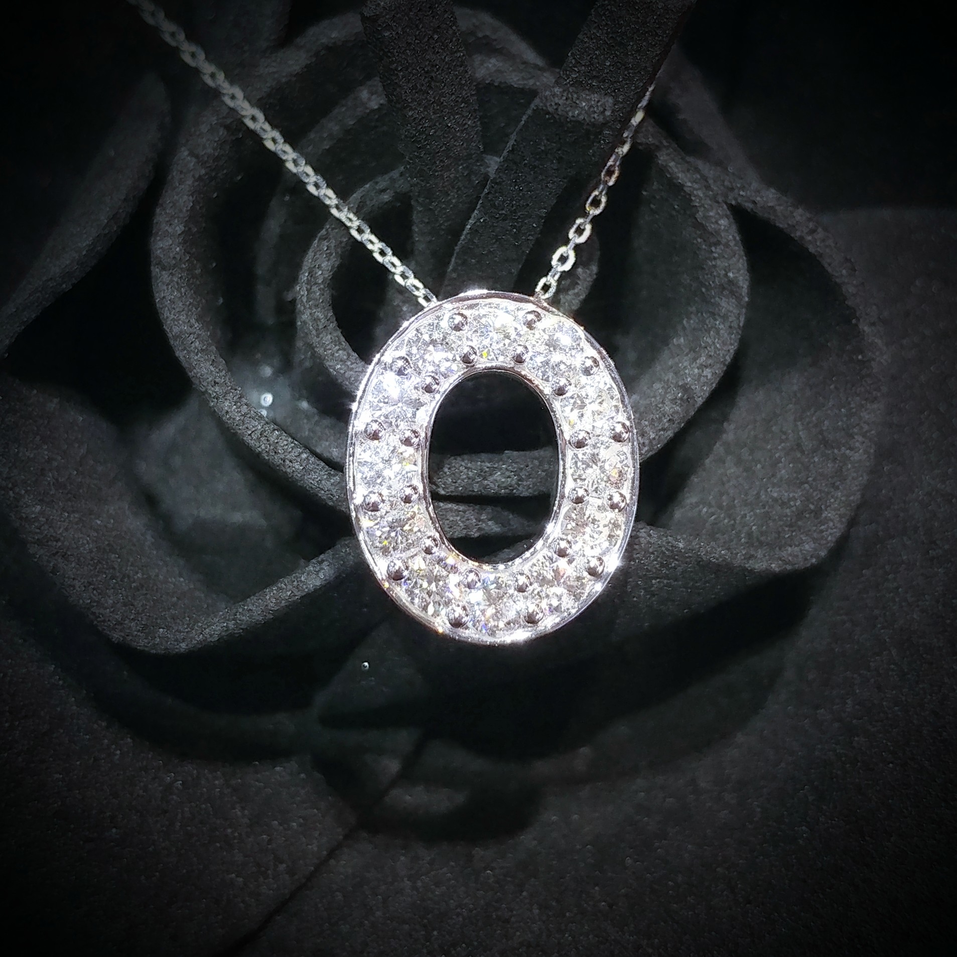 全新18K白金55份鑽石吊墜