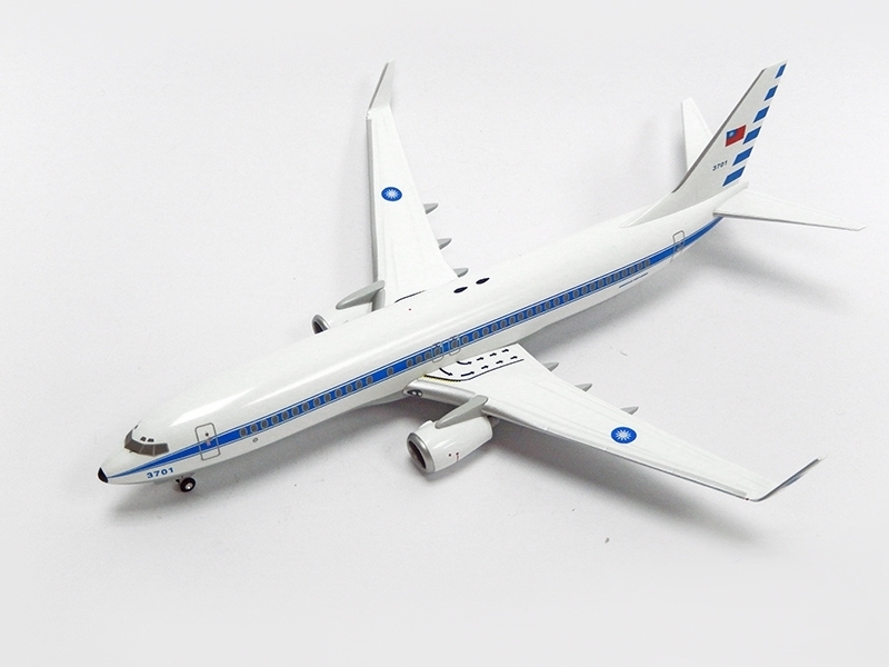 Hogan wings 1/200 中華民國空軍一號 波音737-800(WL)  3701
