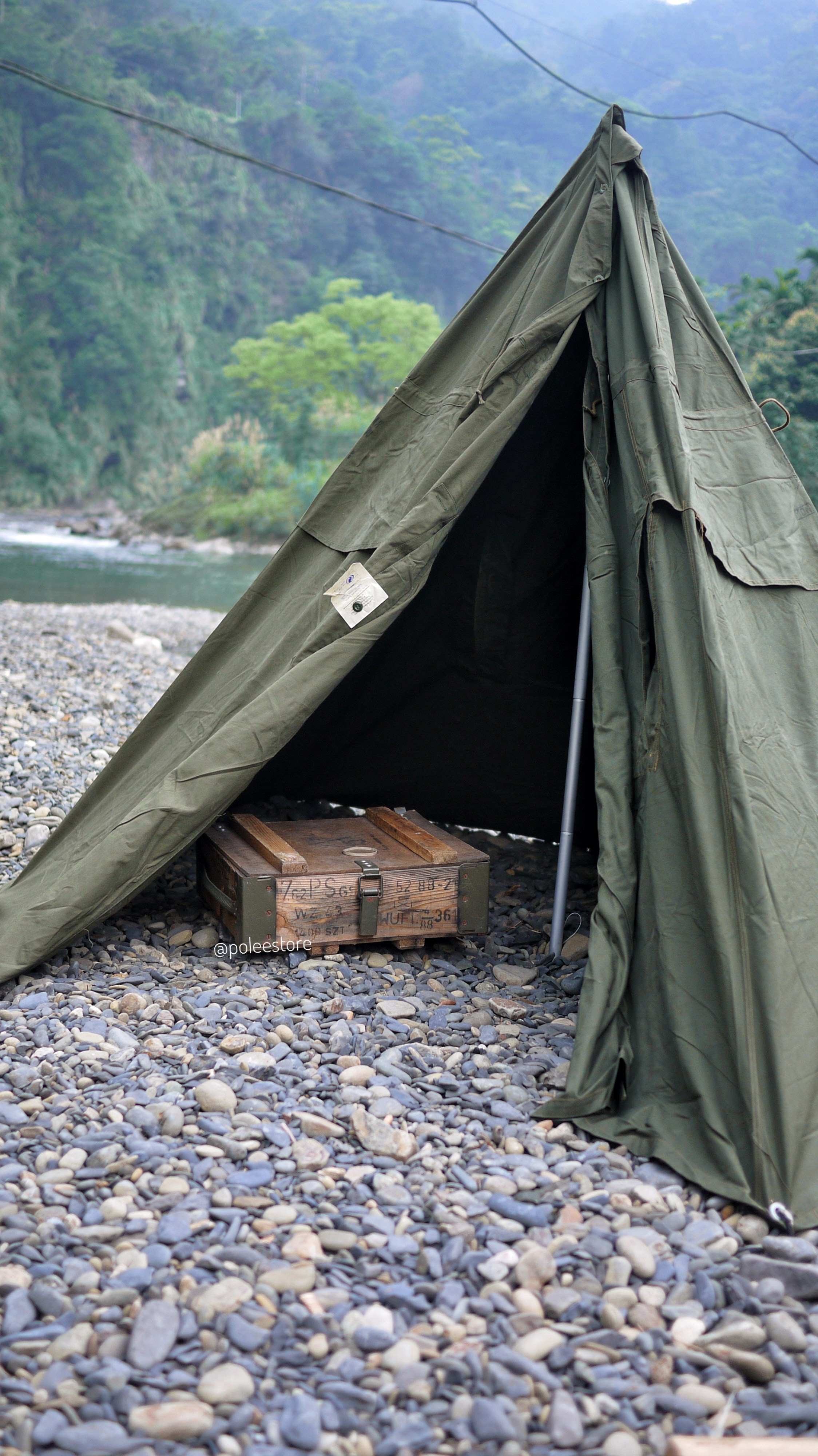 波蘭老品軍幕軍帳中