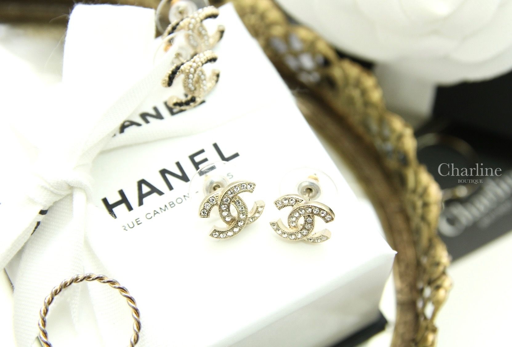 Chanel Earrings 金色CC鑲鑽耳環-Charline Boutique 精品代購