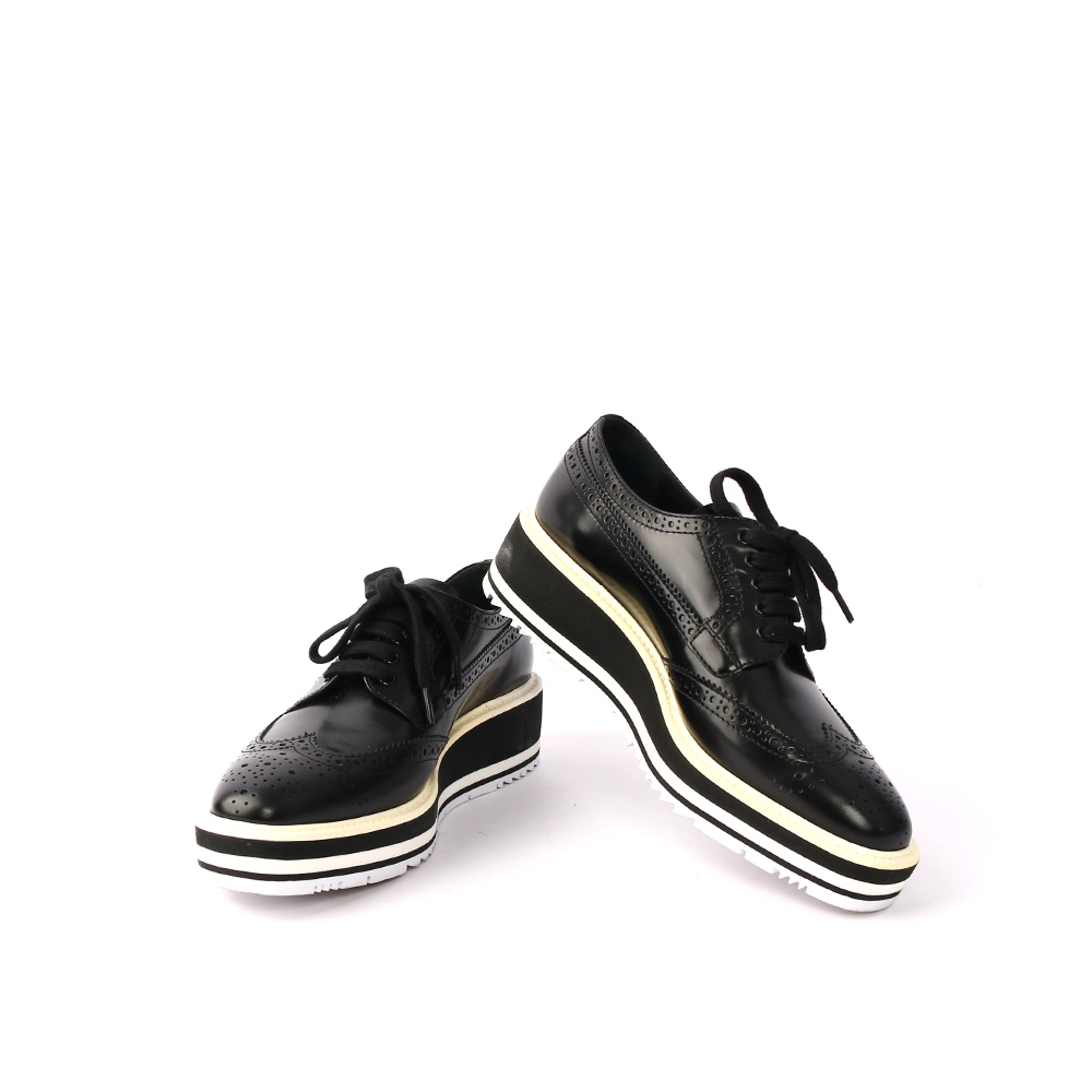 【Prada】皮革厚底牛津鞋(黑色)(36.5) PR51010002