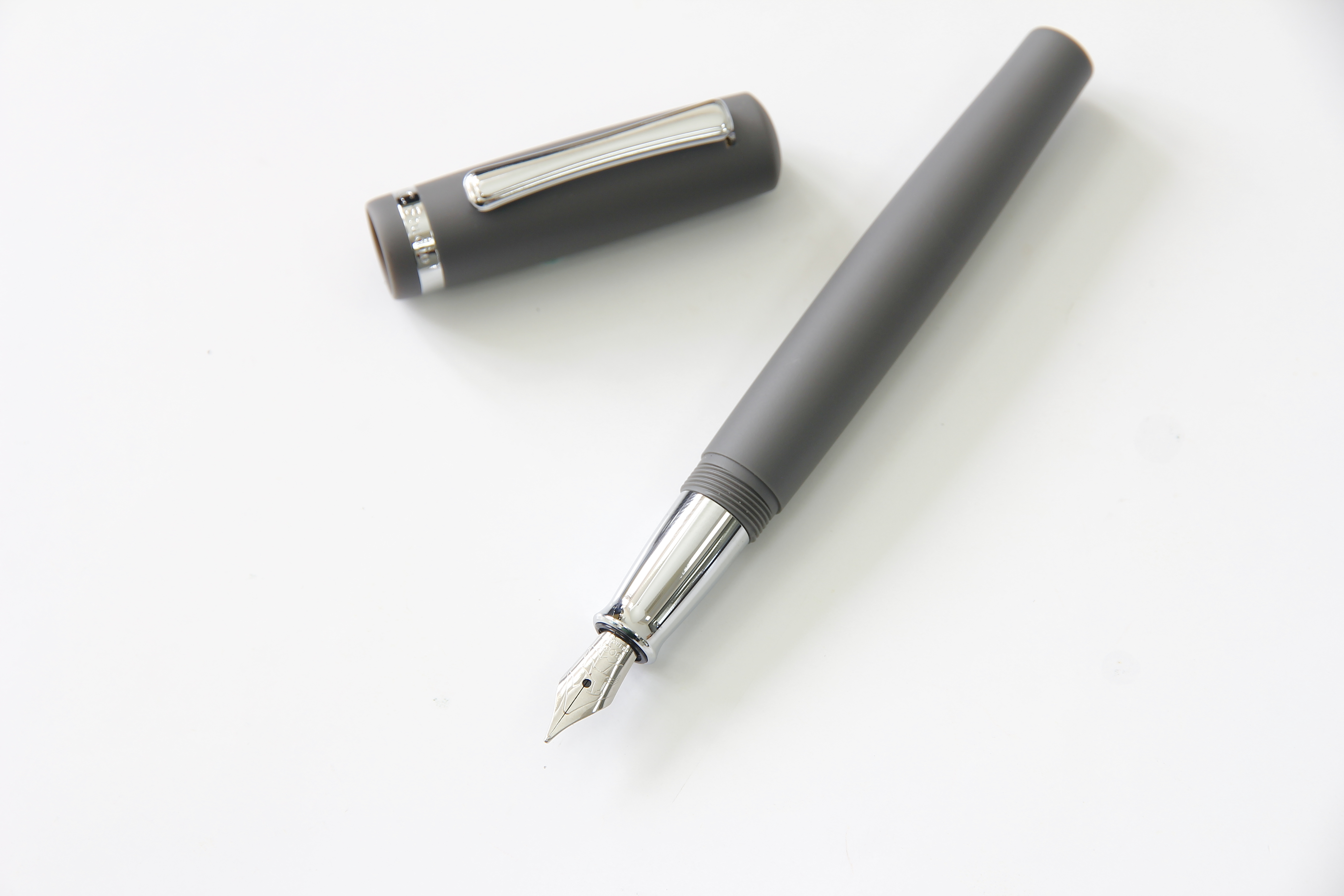 Botty 巴堤爵士 - 灰 Gray