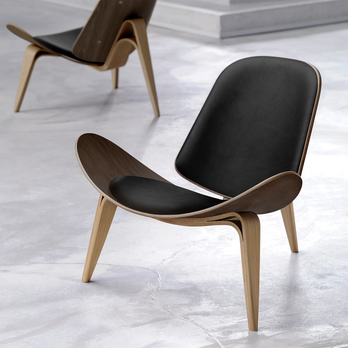 CH07 Shell Chair