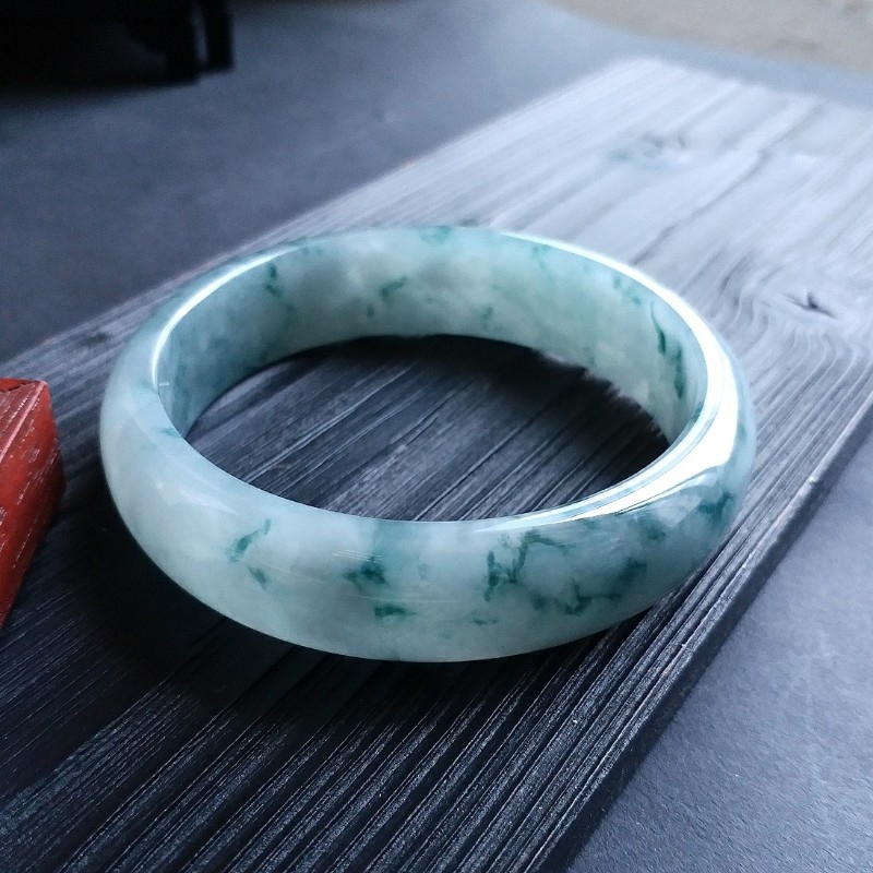 J945 冰種飄蘭花玉鐲 58.6mm (1.55)