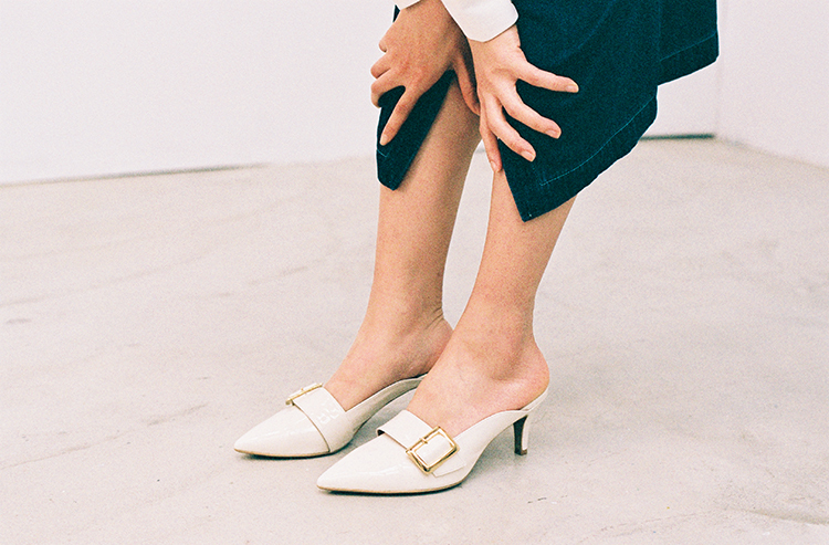 Linada 方扣穆勒跟鞋(三色)MIT款